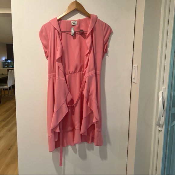 ARITZIA SUNDAY BEST Savoy Dress in Gemini Pink - Picture 9 of 9